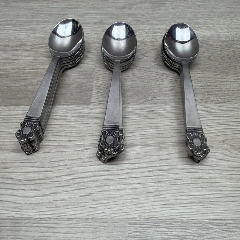 National Stainless, King Eric, Lot of 14 Piece Spoon Set Japan Made Stainless